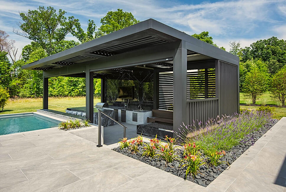 StruXure Pergola X Classic manufacturer product example
